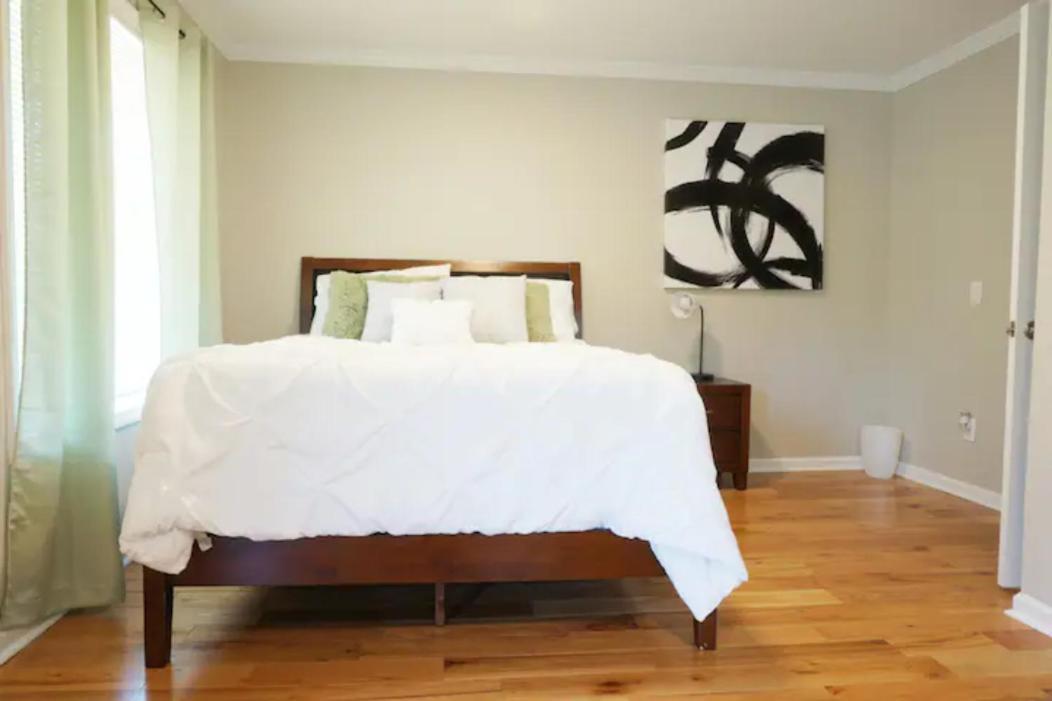 Atlanta Unit 1 Room 1 - Peaceful Private Master Bedroom Suite With Private Balcony ภายนอก รูปภาพ